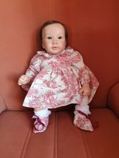 Poupée Réaliste fille corps en tissu membres en silicone