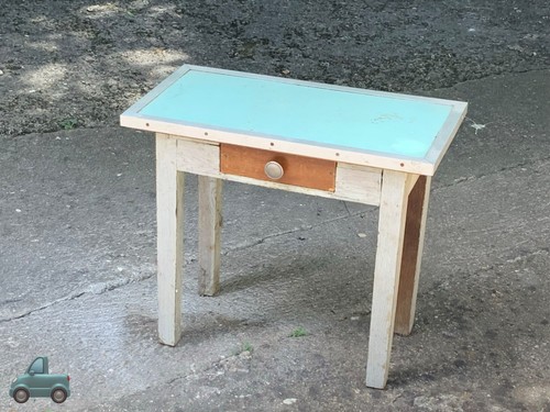 Ancien tout petit - , bureau