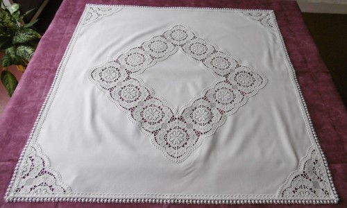 Nappe rétro entourée - , de