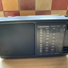 Vintage 1990s Retro Portable Grundig Prima Boy 70L Transistor  Radio / WORKING