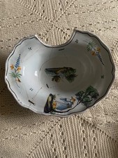 Ancien plat à barbe en