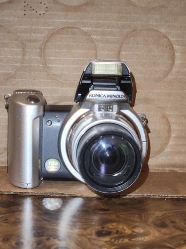 Konica minolta dimage 0mp - minolta, 4.0mp