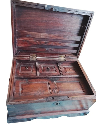 Coffre ancien bois - en,