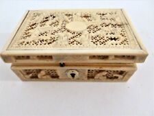 Chine - boite à grillons -