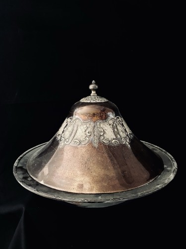 Ancien plat tajine marocain - ancien,