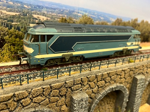 Locomotive a1a 68001 - a1a,