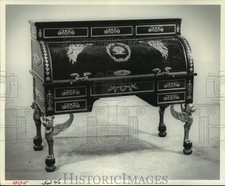 1986 Press Photo French 2nd Empire Bureau, a cylindre with bronze winged lion