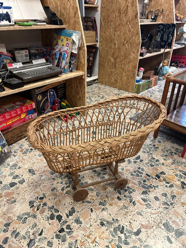 Berceau poupée ancien en - berceau, de