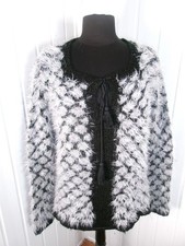 Gros pull noir longs poils