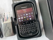 BLACKBERRY 9930 BOLD 8GB Phone