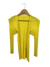 PLEATS PLEASE ISSEY MIYAKE