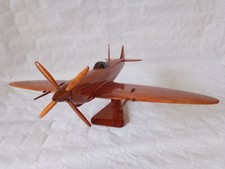 Maquette en bois avion