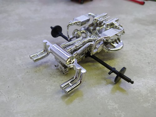 Moteur v8 ferrari 288 - 1/18,