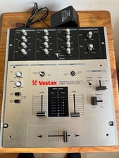 Tables de mix DJ vestax