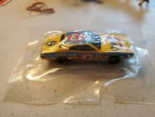  HOT WHEELS #43 RICHARD PETTY 2001 DODGE INTREPID CHEERIOS 1:64 SCALE  Nip