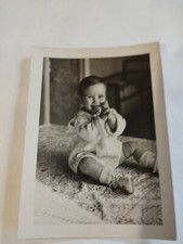 Snapchot child baby child fashion laugh baby 1