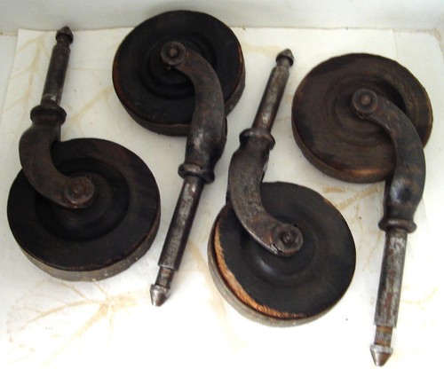 Anciennes roulettes de - 4,