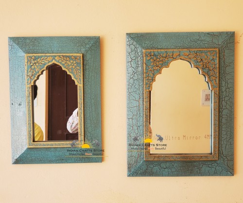 Bois miroir mural style ancien