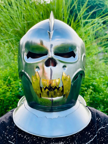Casque visage crâne