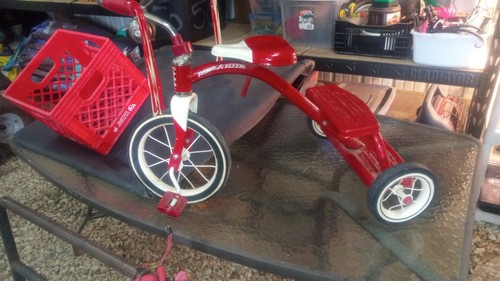 Vintage retro radio flyer - retro,