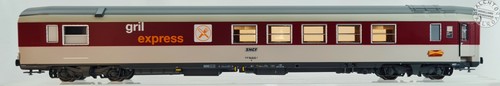Models pi9713 voiture - models,