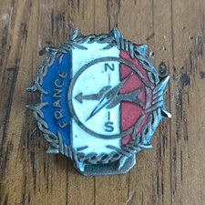 France Escaped War Buttonhole Badge / Number 2811 / F206