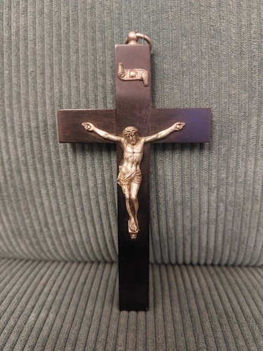 Crucifix ancien bois corpus - crucifix,
