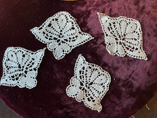 DENTELLE ANCIENNE AUX FUSEAUX