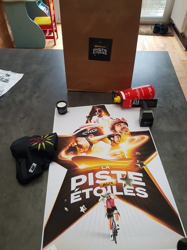 Lot goodies equipe cofidis - goodies,