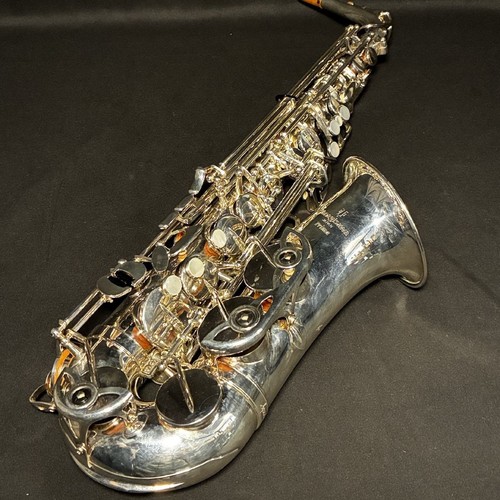 Saxophone alto spécial