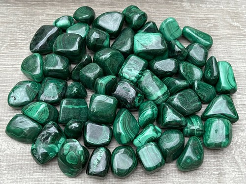 Grade malachite tumbled - a++,