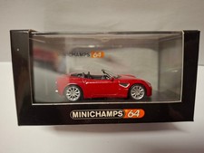 Minichamps 64 Alfa Romeo 8C Spider limitée à 5040 pcs (DV013)