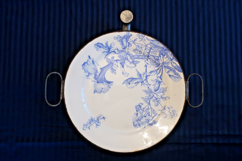 Ancienne assiette terre fer - terre, de
