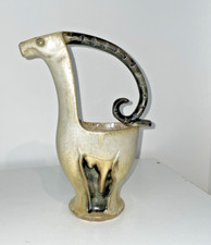 Rare pichet en grès  Zoomorphe signé Guérin.