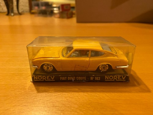 Norev plastique ancienne - norev, boite