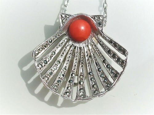 Beau pendentif clip ancien - pendentif, /