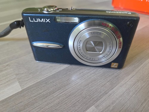Appareil photo numerique - appareil,