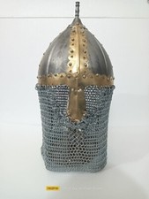 Casque de chevalier viking