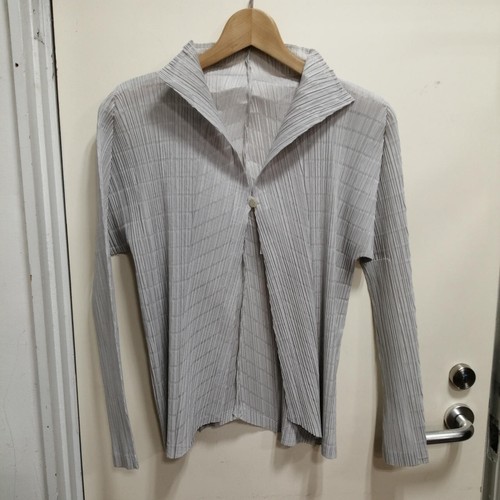 Issey miyake cardigan plissé - miyake,