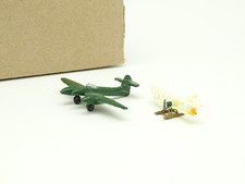 Various 1/400 Airplane - Propeller Biplane + Metal Air Force Type Airplane