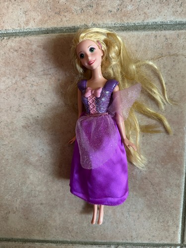 Poupée disney princesse - poupée,