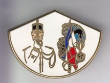 RARE PINS PIN'S .. GENDARMERIE EOGN TENUE APPARAT SABRE PUZZLE 3/3 BIG 3D ~EB