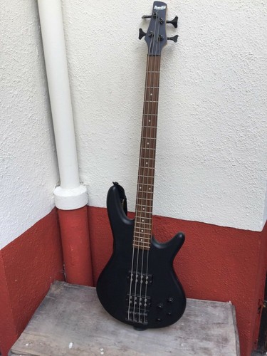 Guitare bass ibanez - bass,