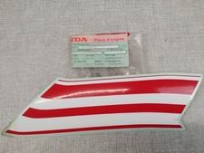 Sticker lateral coté droit