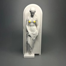 Sculpture femme esclave fait