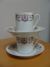 Tasses et soucoupes L. Lourioux / Limoges