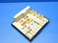 RENAULT SCENIC 2 BOITE FUSIBLE