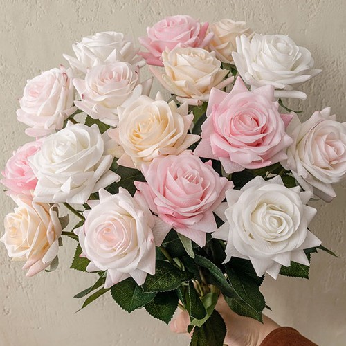 Arrangement floral roses