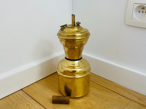 Ancienne lampe carbure - lampe,