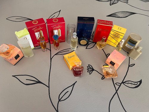 Lot miniatures parfum - , rochas